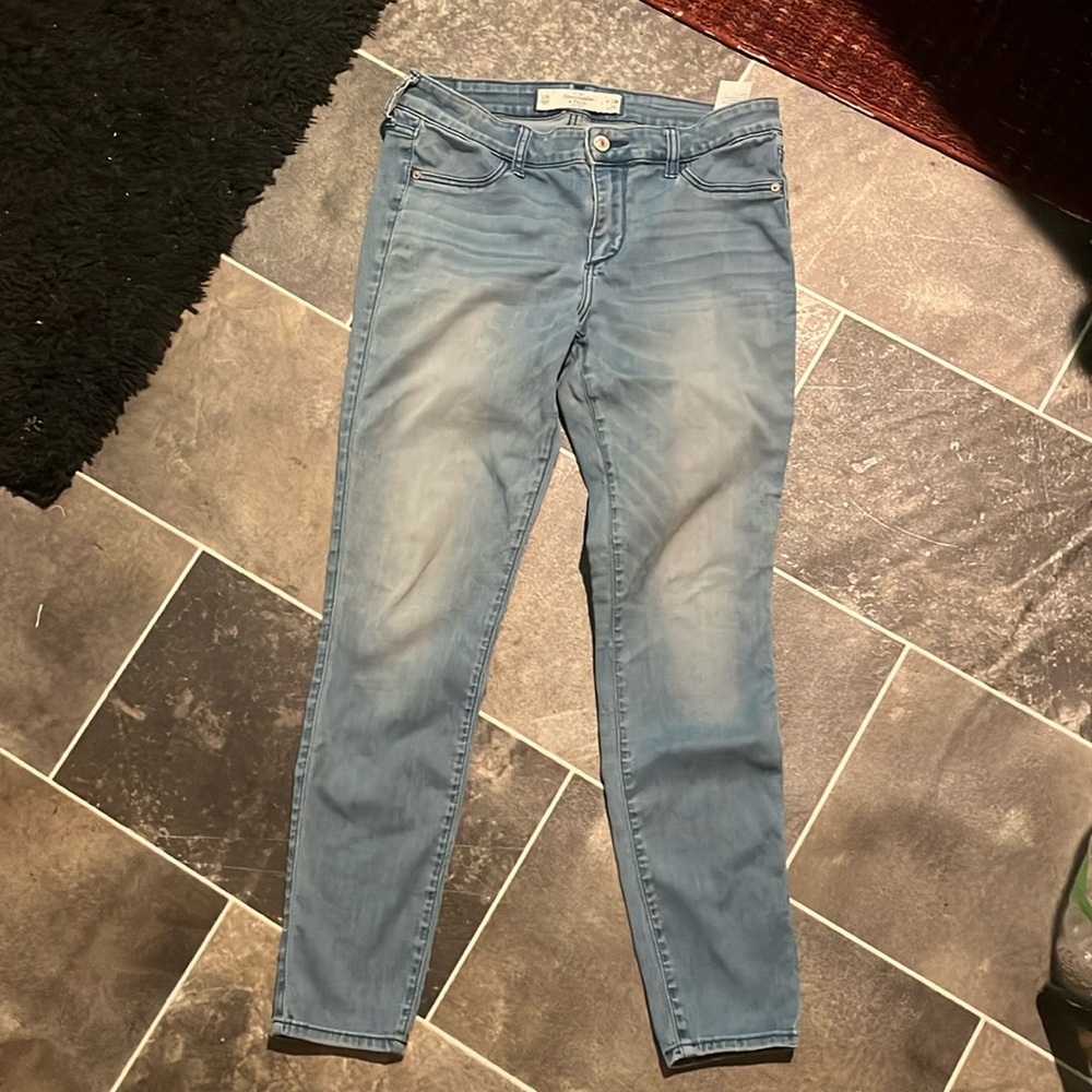 Skinny jeans